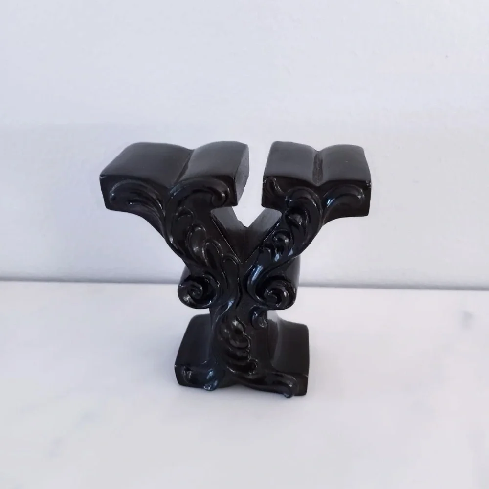 ✨NEW LETTER Y DECOR INITIAL Y DECOR ORNATE STUNNING Y✨